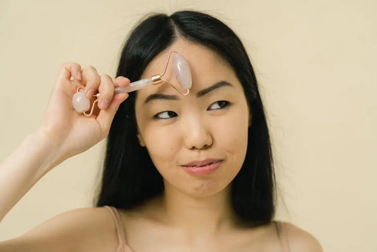 Unraveling the Secrets to Clear Skin with Botanicals